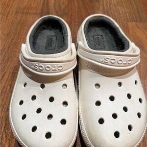 CROCS Women's White Slippers